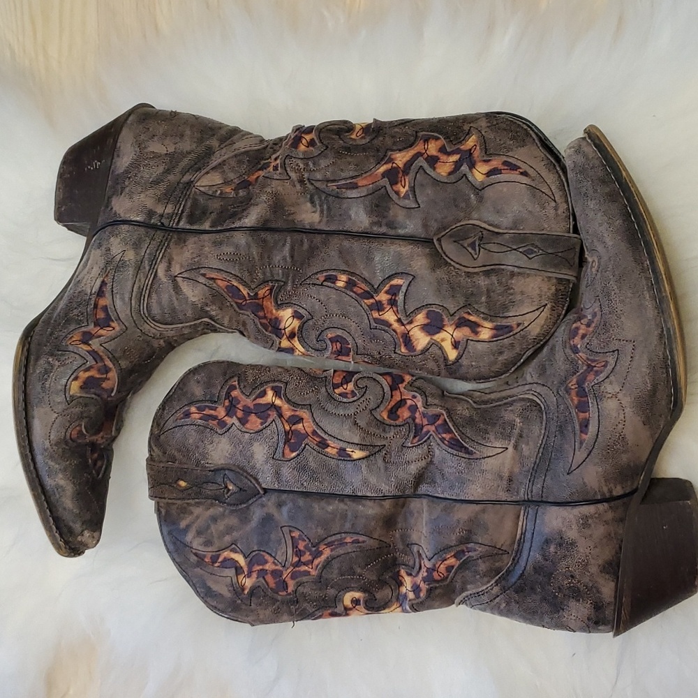 Laredo Leopard Cowboy Boots Size 9